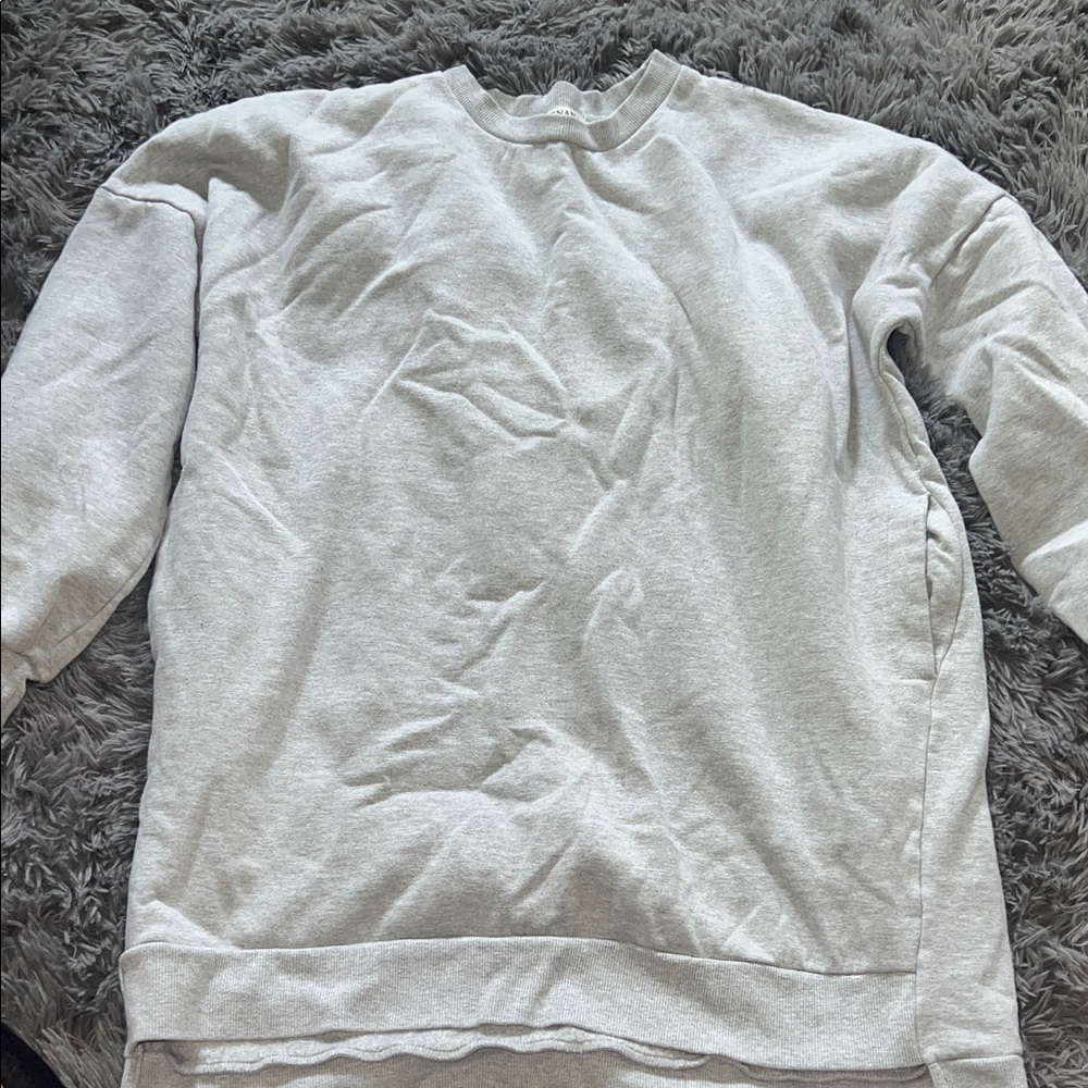 Women’s Oversized Grey Crewneck